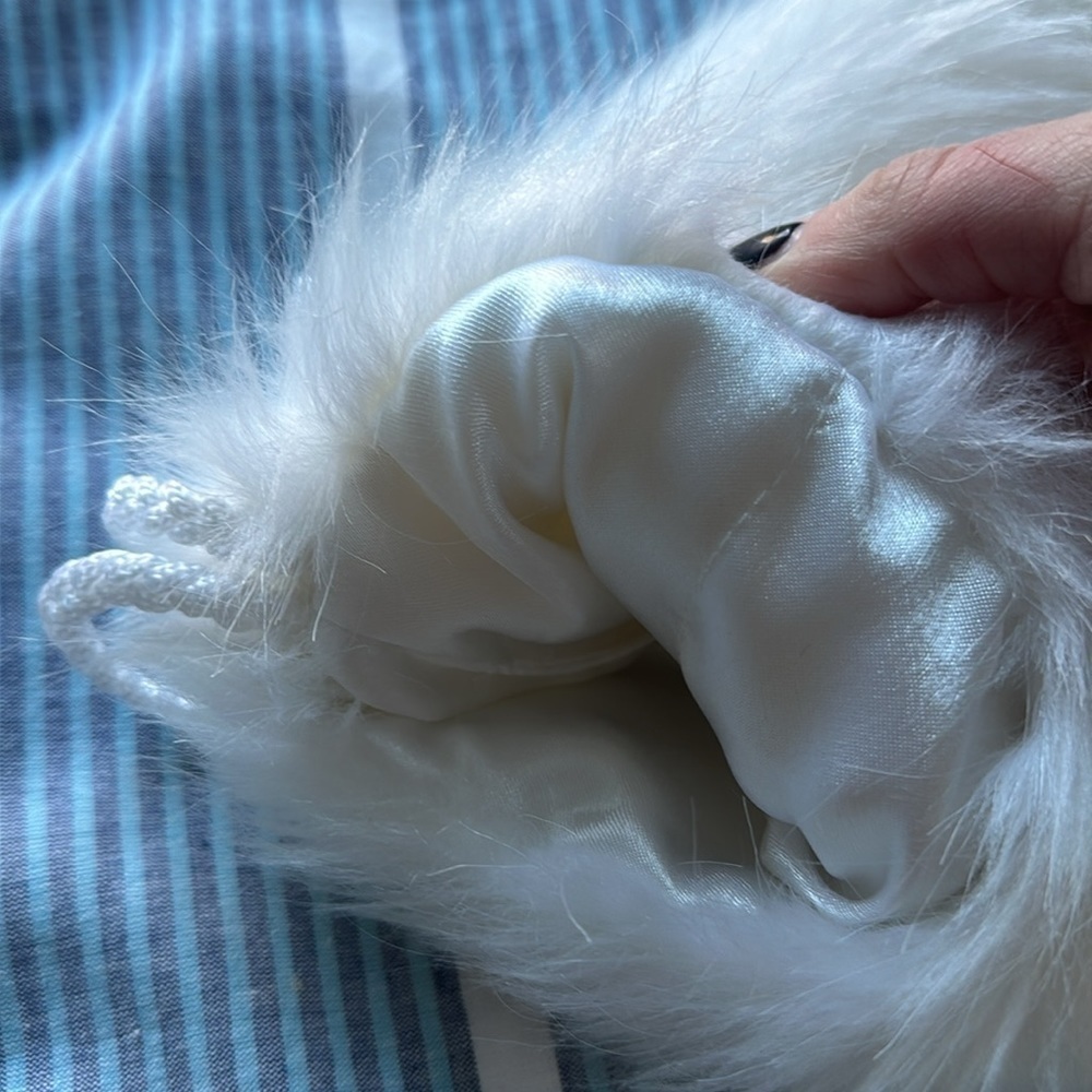 White Faux Fur Hand Muff - Picture 6 of 7